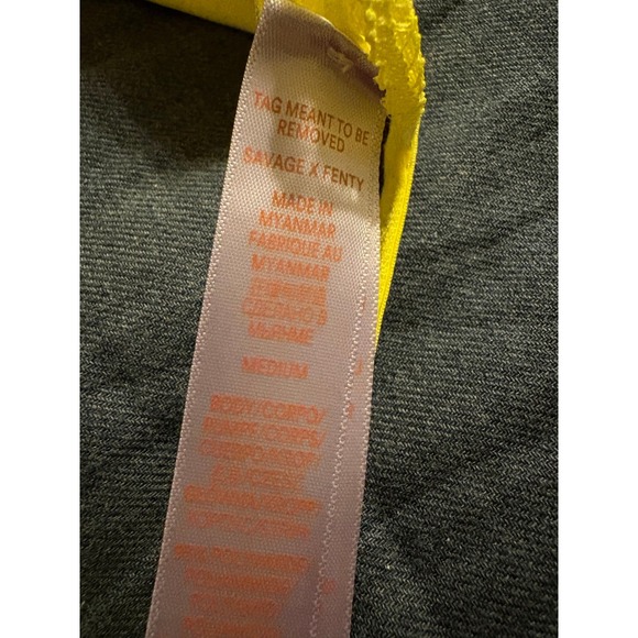 Savage X Fenty Yellow Eyelet Broderie Lace Halter Bralette Medium NWT - Picture 7 of 8